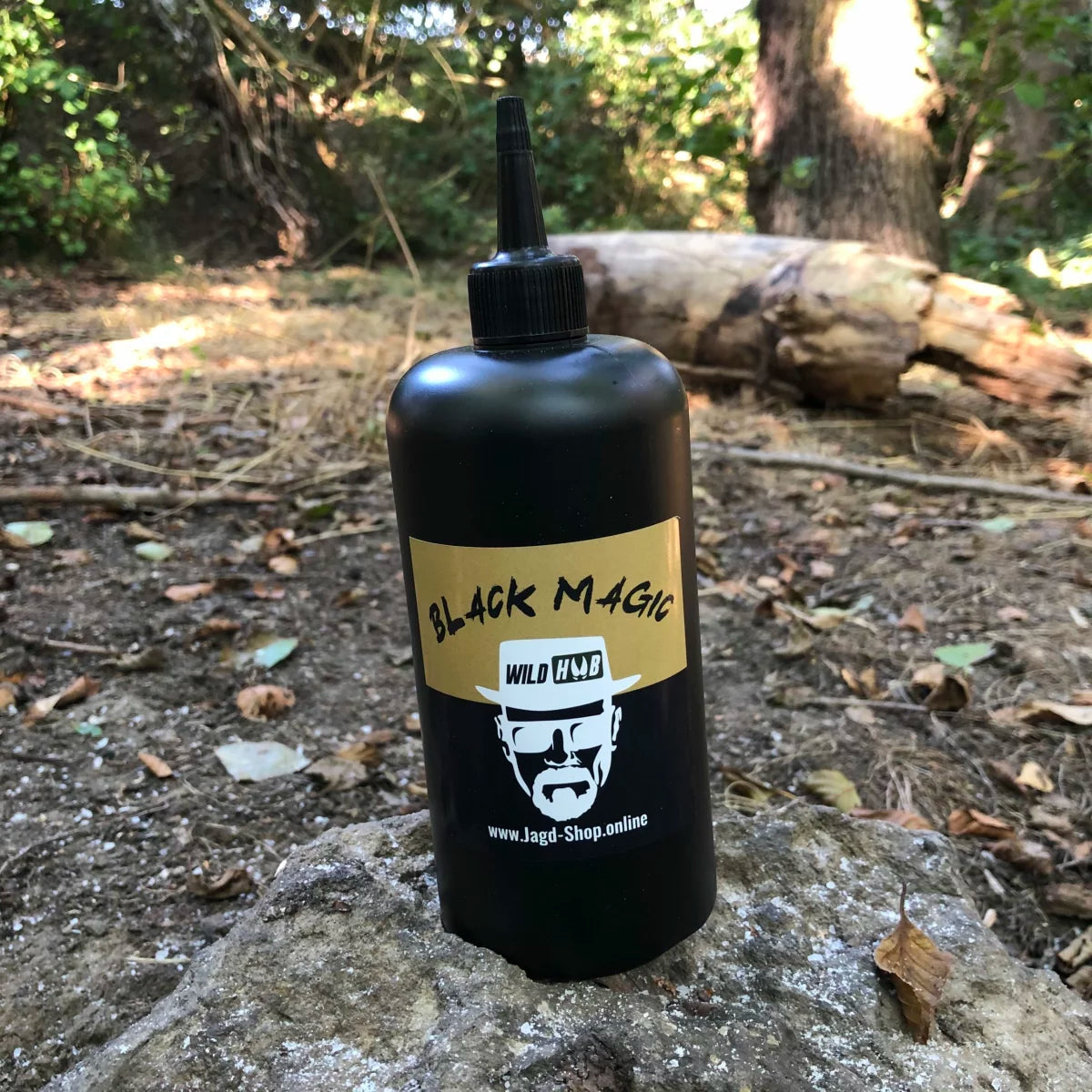 WILD HUB "Black Magic" - Lockmittel für Schwarzwild / Sauen sowie Rehwild / Rotwild, 500ml